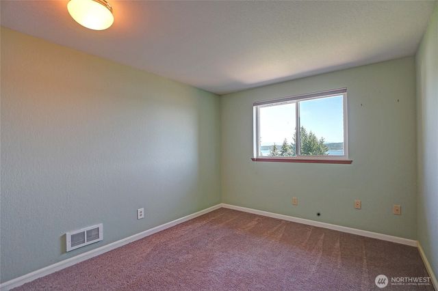 2891 Viewmont Place, Camano Island, WA 98282