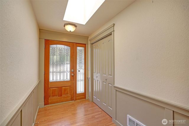 2891 Viewmont Place, Camano Island, WA 98282