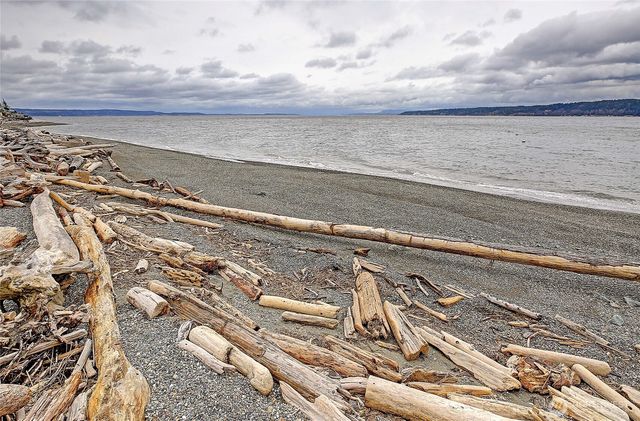 2891 Viewmont Place, Camano Island, WA 98282