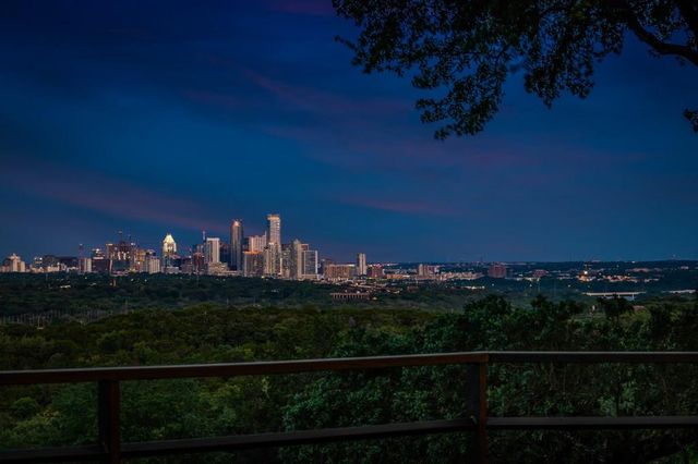 1407 Wild Cat HOLW, West Lake Hills, TX 78746