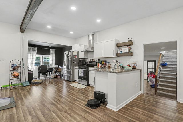 1664 Zettler Road, Columbus, OH 43227