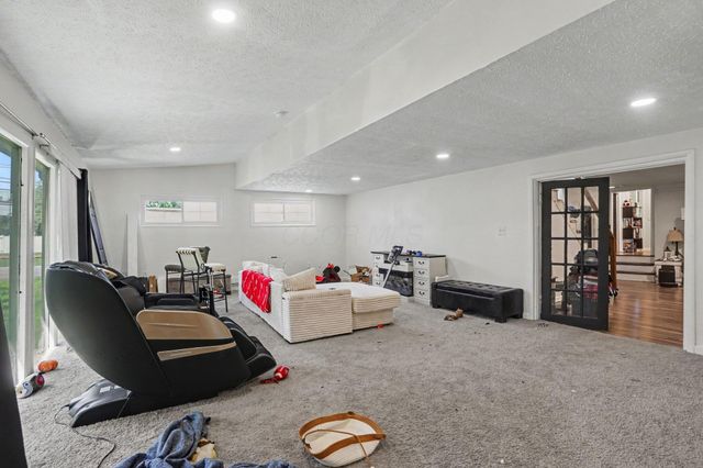 1664 Zettler Road, Columbus, OH 43227