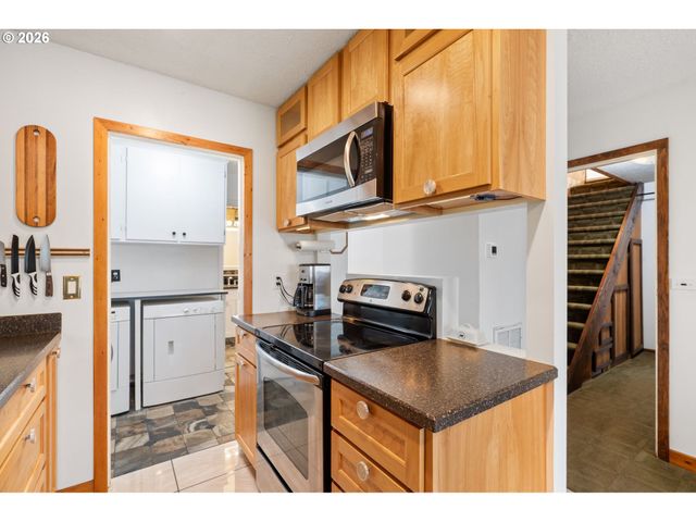 4620 Sw 177TH Ave, Beaverton, OR 97078