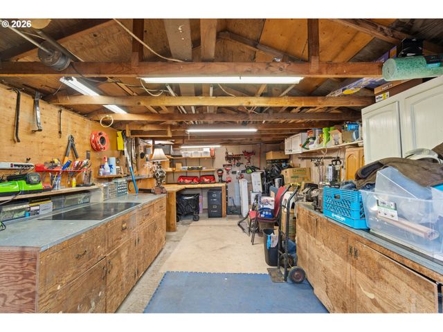 4620 Sw 177TH Ave, Beaverton, OR 97078