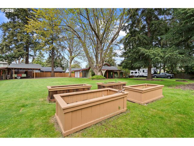 4620 Sw 177TH Ave, Beaverton, OR 97078