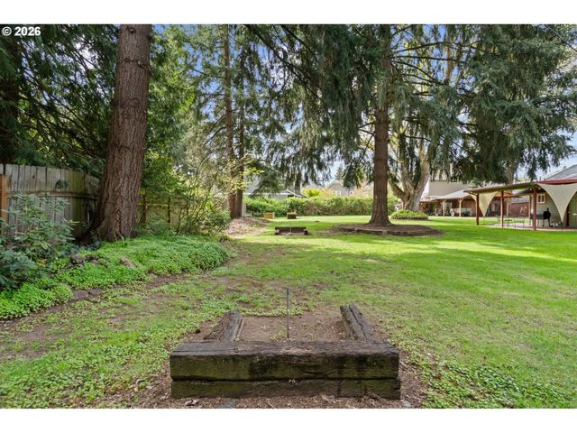 4620 Sw 177TH Ave, Beaverton, OR 97078
