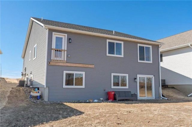 1830 Cypress Trail, New Richmond, WI 54017