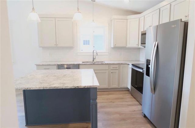 1830 Cypress Trail, New Richmond, WI 54017