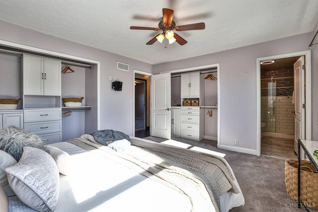 7712 E Whitehall Circle, West Chester, OH 45069