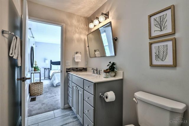 7712 E Whitehall Circle, West Chester, OH 45069