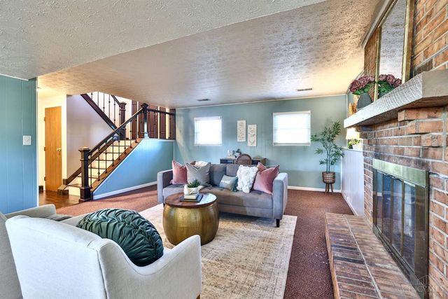 7712 E Whitehall Circle, West Chester, OH 45069