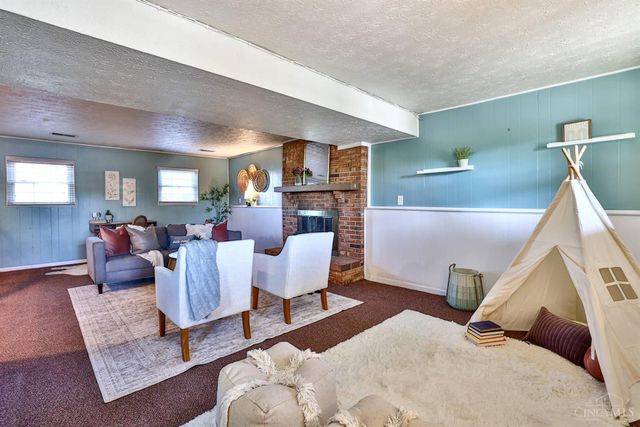 7712 E Whitehall Circle, West Chester, OH 45069