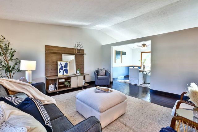 7712 E Whitehall Circle, West Chester, OH 45069