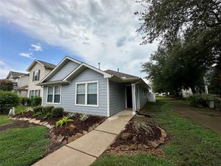 11956 Chanteloup Drive, Houston, TX 77047