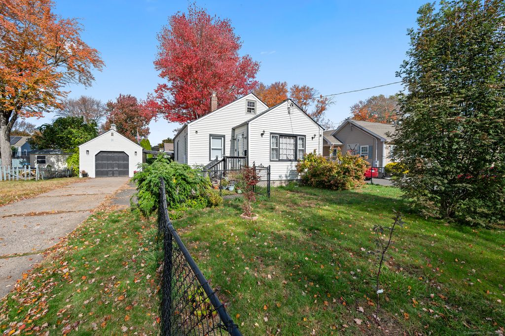 134 Oxford Drive, East Hartford, CT 06118