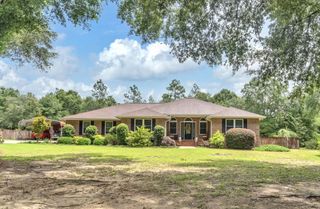 3467 Buckhorn Drive, Crestview, FL 32539
