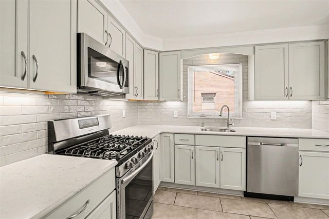 1609 Marian Avenue, Ann Arbor, MI 48103