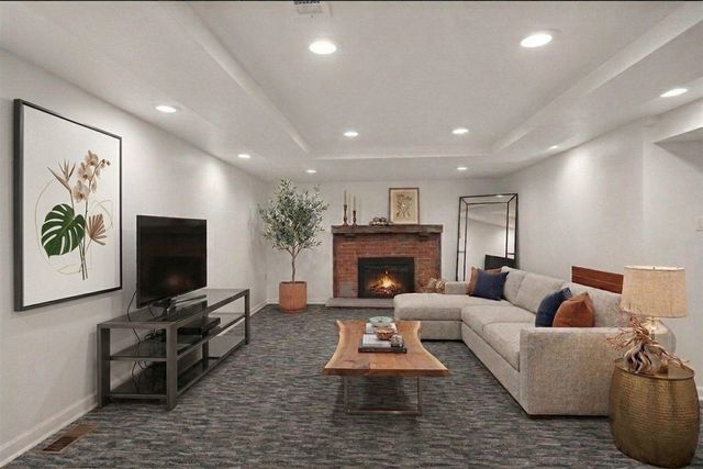 1609 Marian Avenue, Ann Arbor, MI 48103