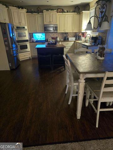312 Mountain Laurel Walk, Canton, GA 30114