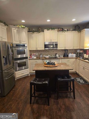 312 Mountain Laurel Walk, Canton, GA 30114