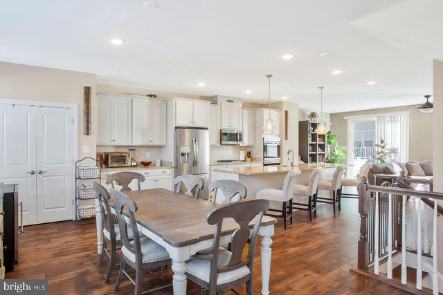 130 CAPITAL CT, Upper Marlboro, MD 20774