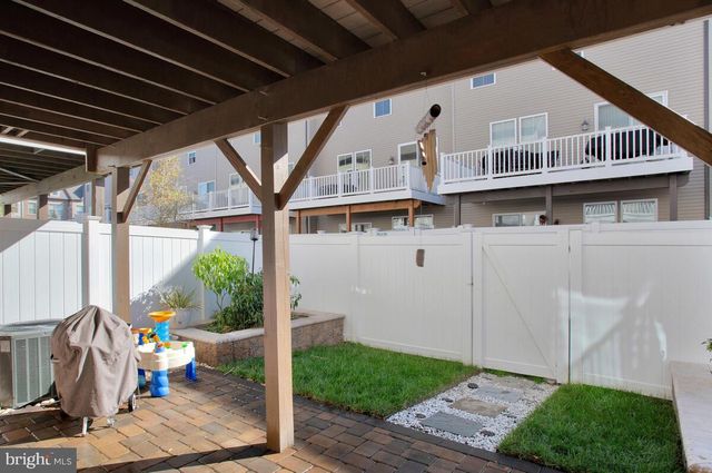 130 CAPITAL CT, Upper Marlboro, MD 20774