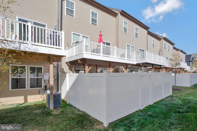 130 CAPITAL CT, Upper Marlboro, MD 20774
