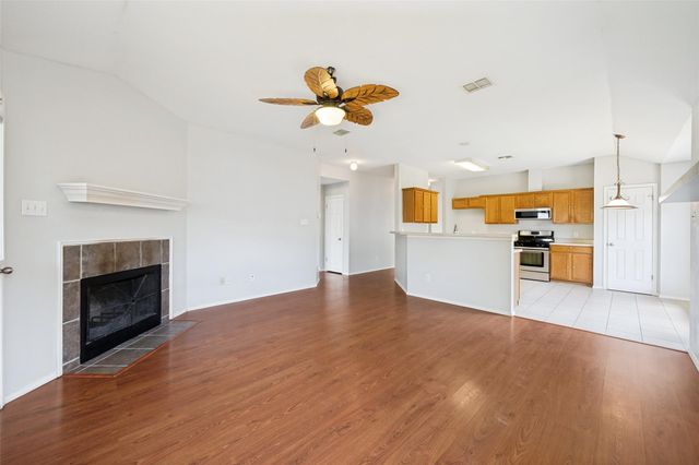 3704 Crownover ST, Austin, TX 78725