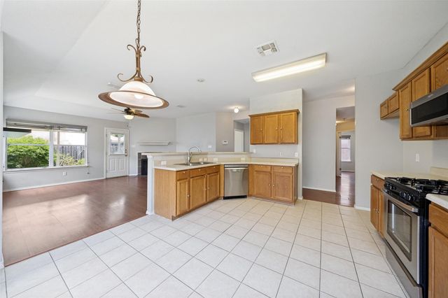 3704 Crownover ST, Austin, TX 78725