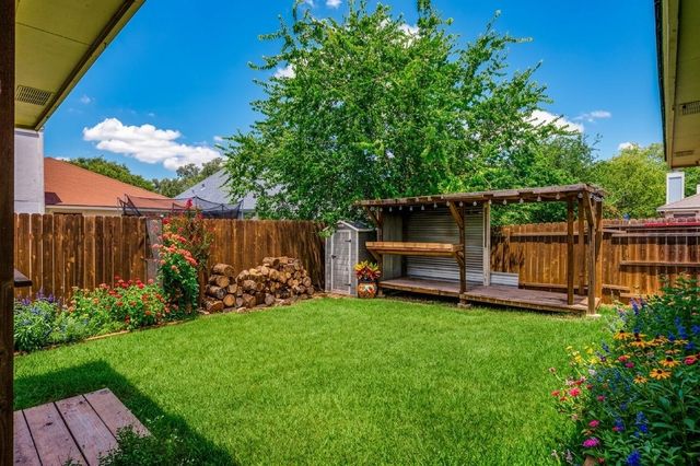 3704 Crownover ST, Austin, TX 78725