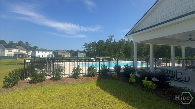 182 Glendale Circle, Richmond Hill, GA 31324