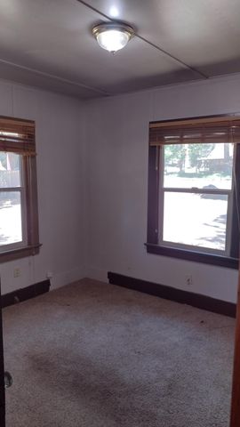 440 Trails End Drive, Camp Nelson, CA 93265