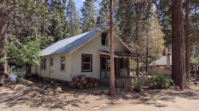 440 Trails End Drive, Camp Nelson, CA 93265