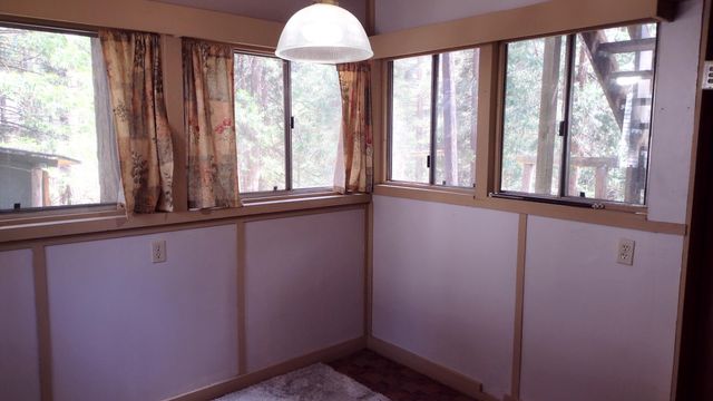 440 Trails End Drive, Camp Nelson, CA 93265