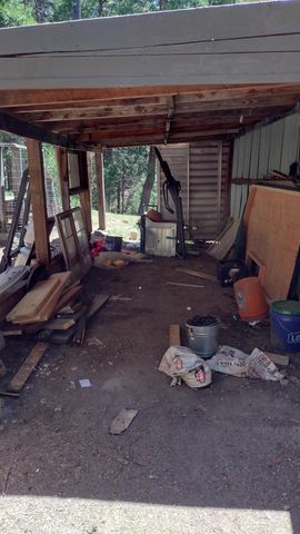 440 Trails End Drive, Camp Nelson, CA 93265