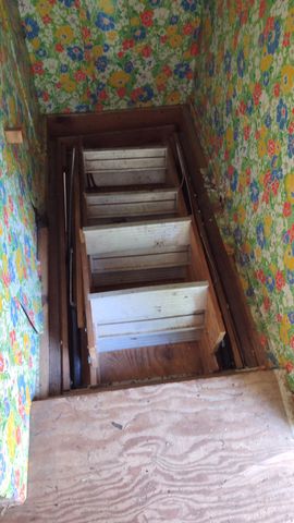 440 Trails End Drive, Camp Nelson, CA 93265