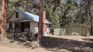 440 Trails End Drive, Camp Nelson, CA 93265