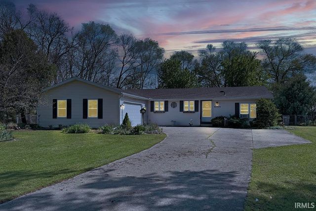 51940 Audra Drive, Elkhart, IN 46514
