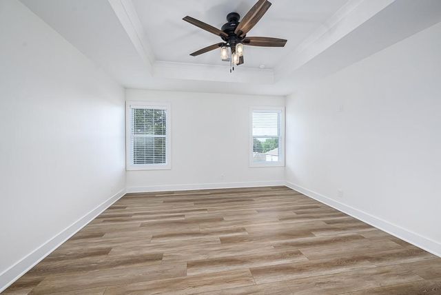 15511 Spruce Street, Basehor, KS 66007