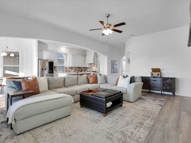 2429 Meridian Place, Midlothian, TX 76065