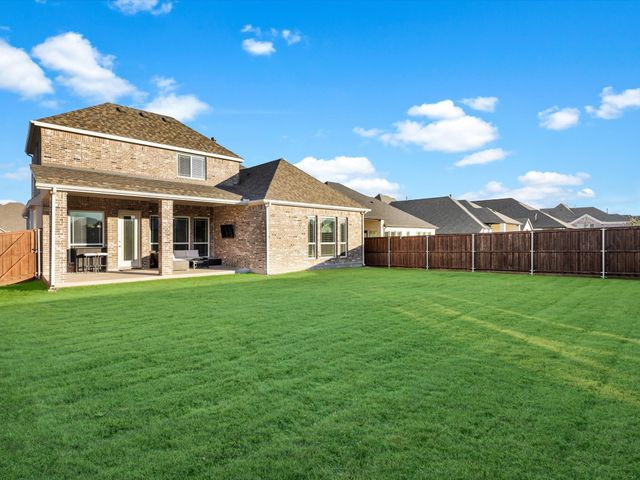2429 Meridian Place, Midlothian, TX 76065