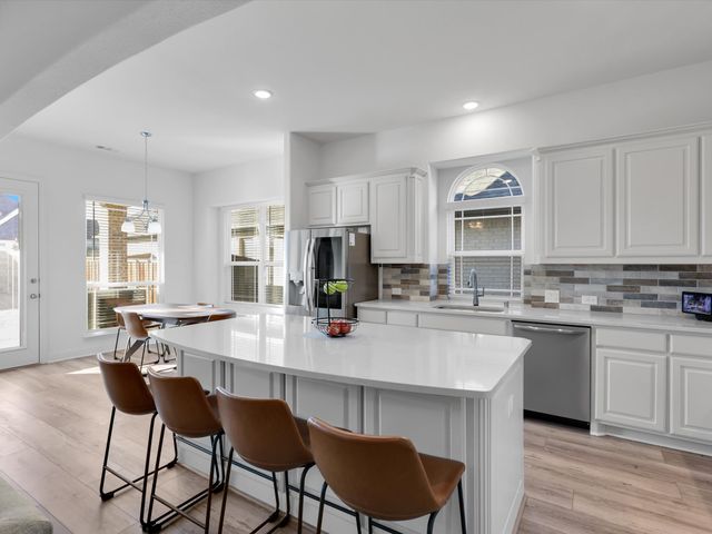 2429 Meridian Place, Midlothian, TX 76065