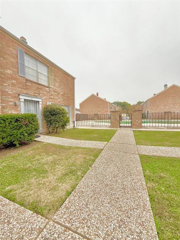 4166 Belle Park Drive 4166, Houston, TX 77072