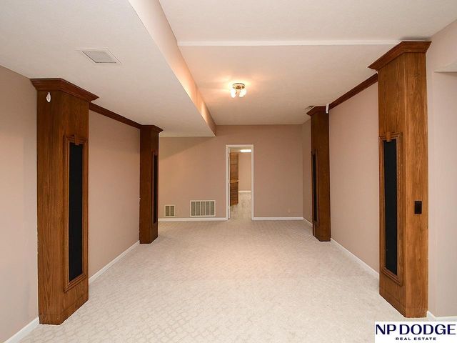 4535 S 162 Avenue, Omaha, NE 68135