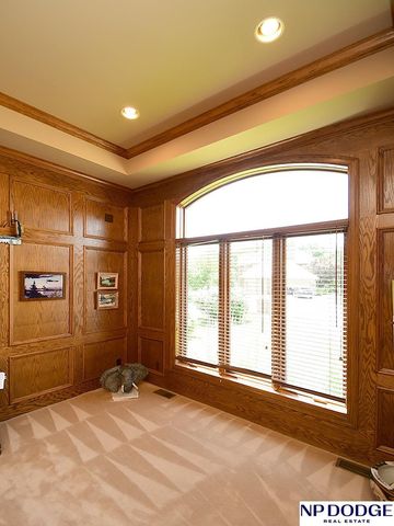 4535 S 162 Avenue, Omaha, NE 68135