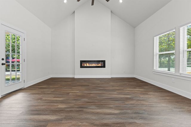 113 Nina Street, Mabank, TX 75156