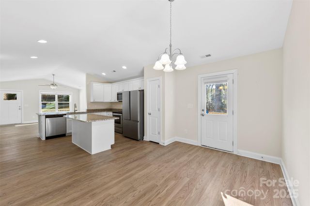 112 Springfield Road, Statesville, NC 28625