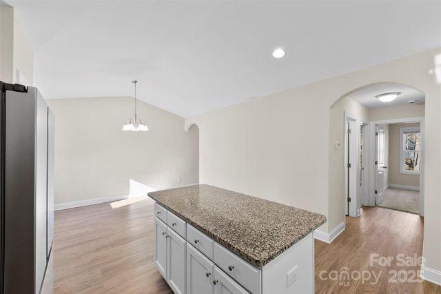 112 Springfield Road, Statesville, NC 28625