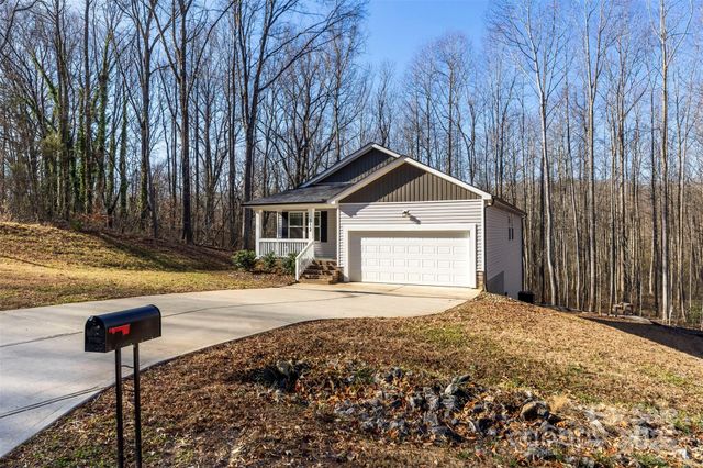 112 Springfield Road, Statesville, NC 28625