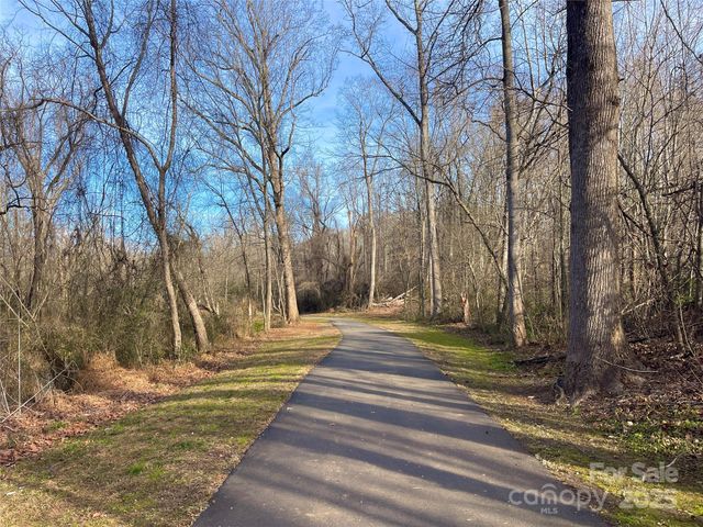 112 Springfield Road, Statesville, NC 28625